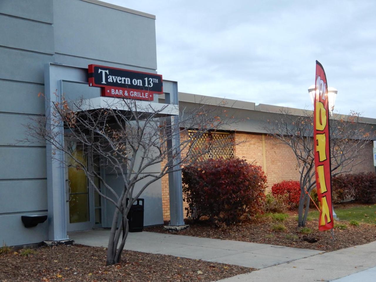 Clarion Hotel Milwaukee Airport Екстер'єр фото